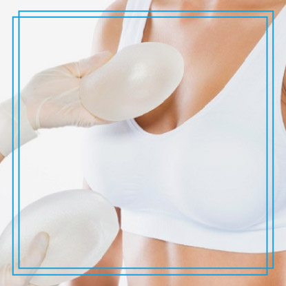 Dr-Paul-Silvers-cirujano-plastico-quito-cirugia-Aumento-Mamario-Mamoplastia-de-Aumento-en-quito